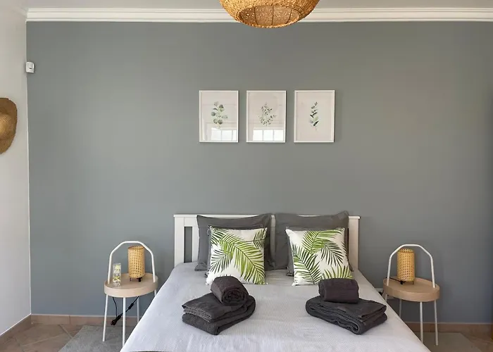 ゲストハウス Ocean Country Freiria